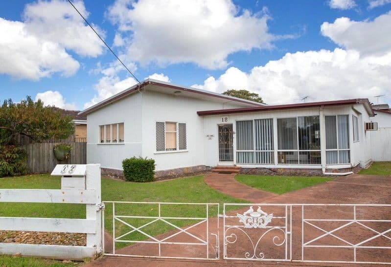 12 Wilson Street, Rosebud VIC 3939, Rosebud - Thumbnail 3