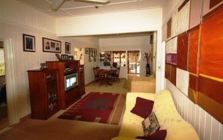 45  Warton Street, GAYNDAH QLD 4625, Gayndah - Thumbnail 3