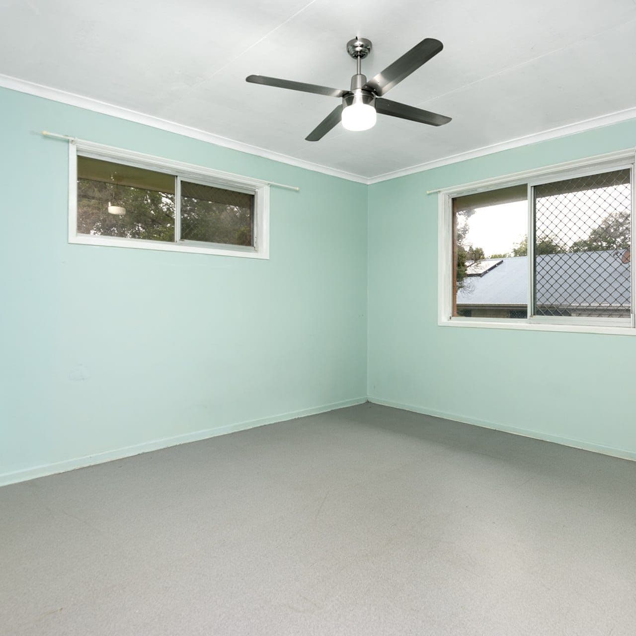 72 Jacaranda Avenue, Logan Central QLD 4114, Logan Central - Thumbnail 8