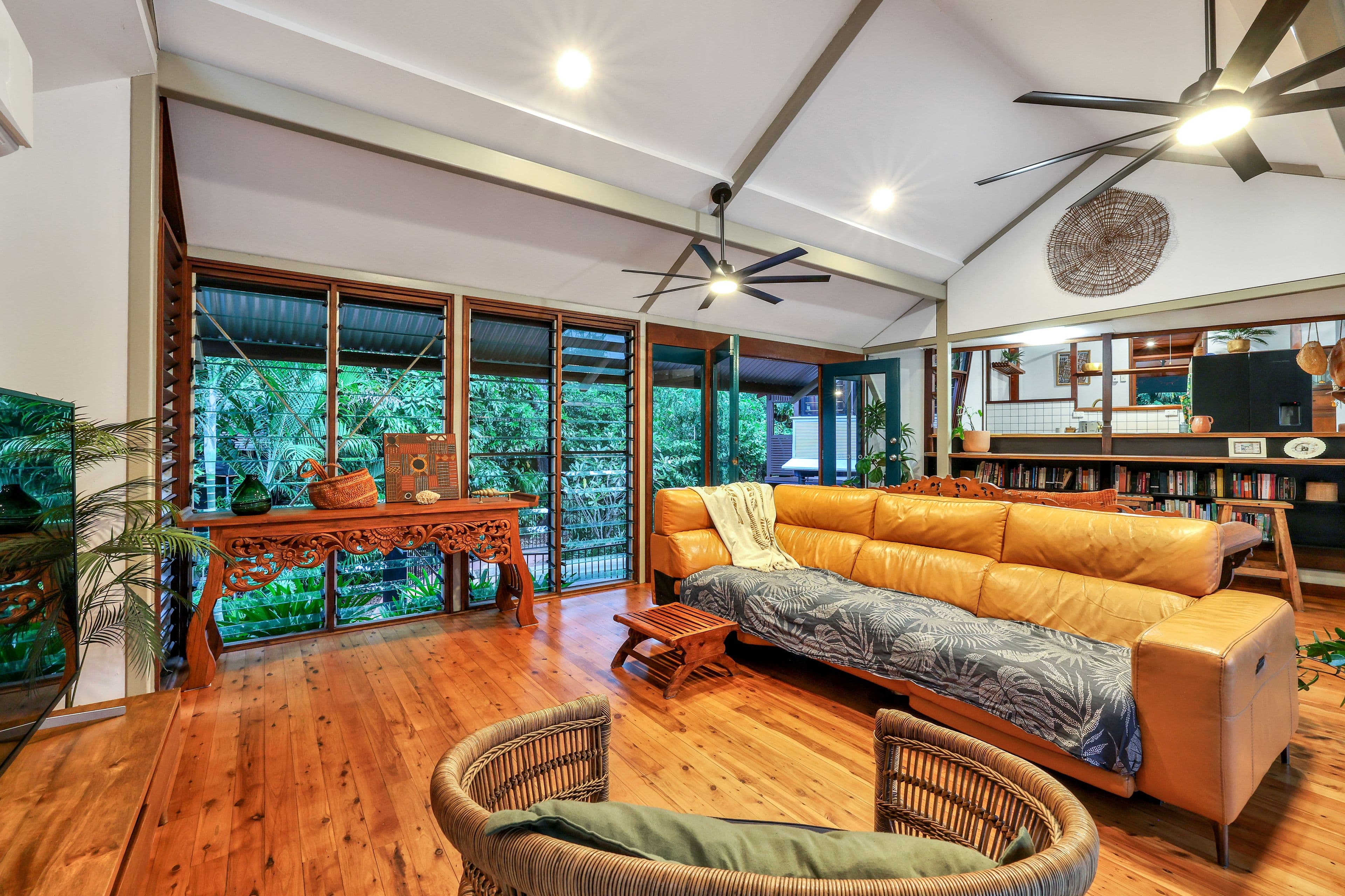 33 Martin Crescent, Coconut Grove NT 0810, Coconut Grove - Thumbnail 5