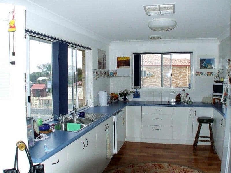 39 Windsor Circle, KINGAROY QLD 4610, Kingaroy - Thumbnail 8
