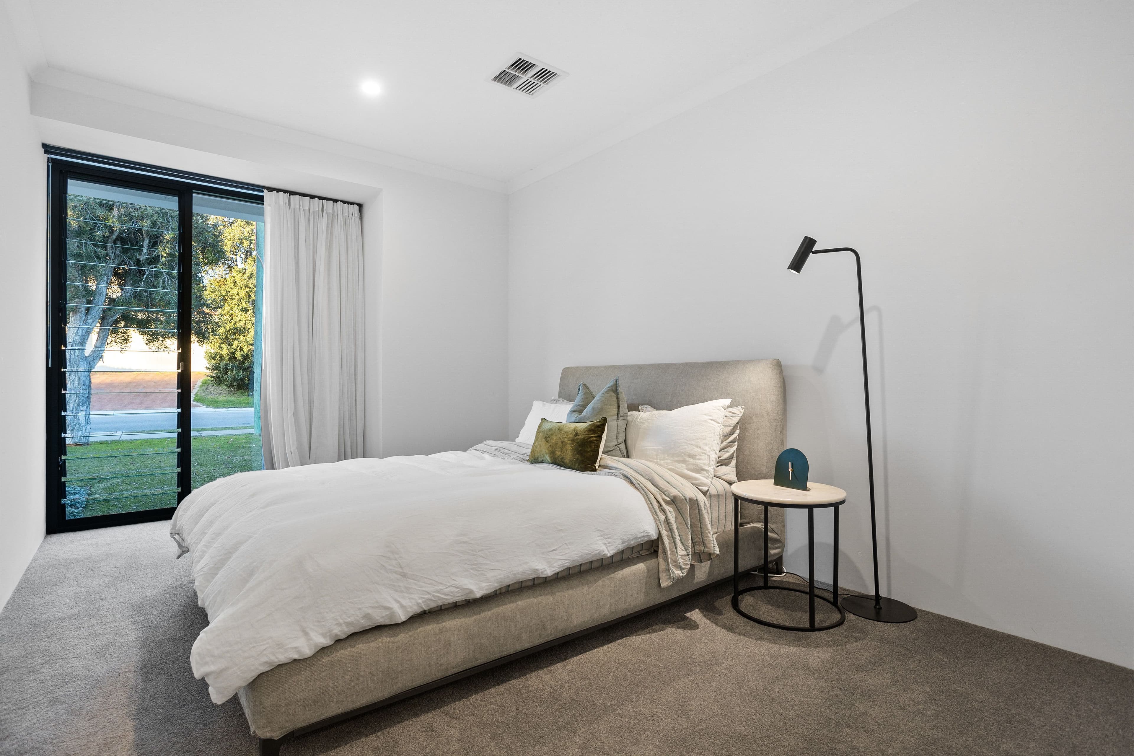 20 Frobisher Avenue, Sorrento WA 6020, Sorrento - Thumbnail 5