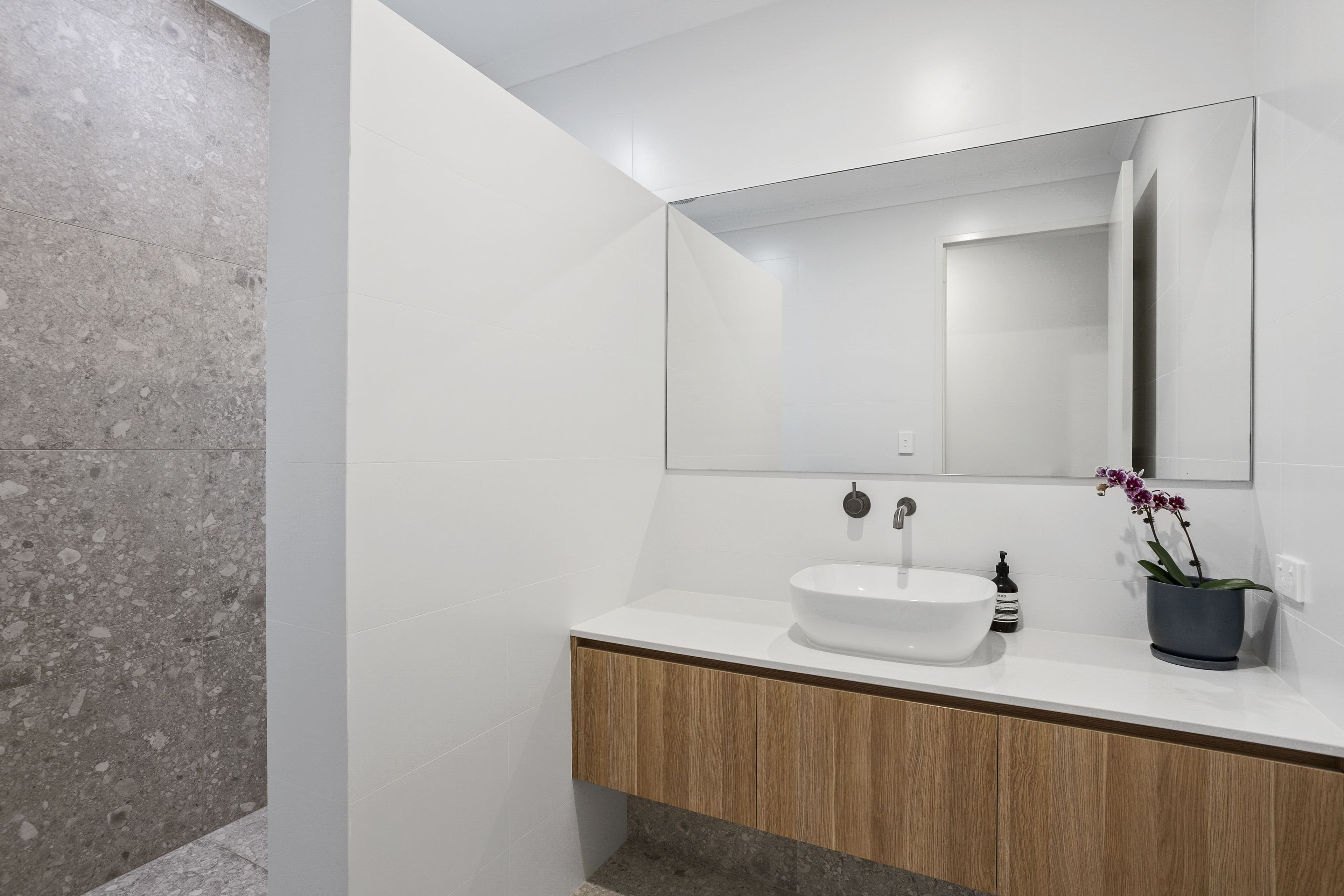 20 Frobisher Avenue, Sorrento WA 6020, Sorrento - Thumbnail 6