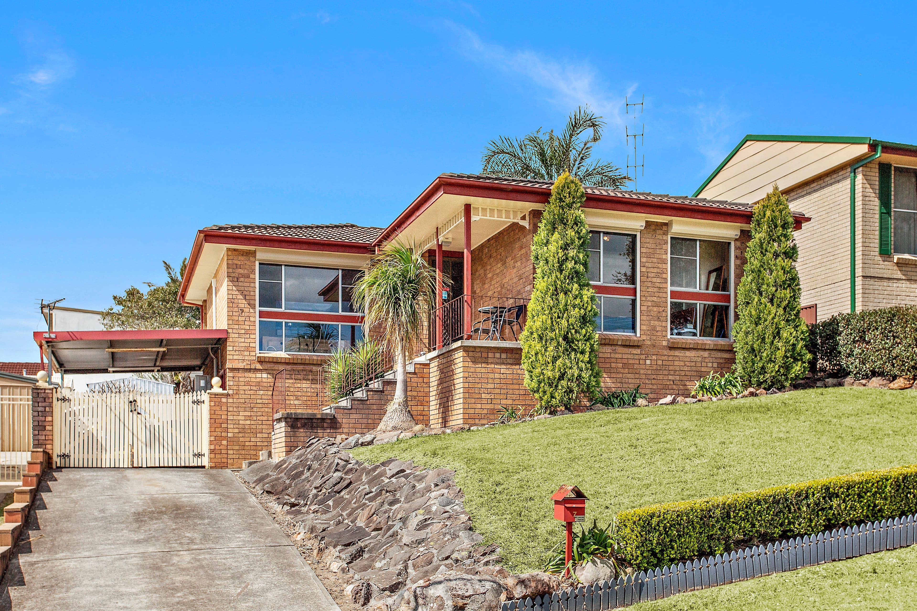 7 Noble Road, Albion Park - Image 1