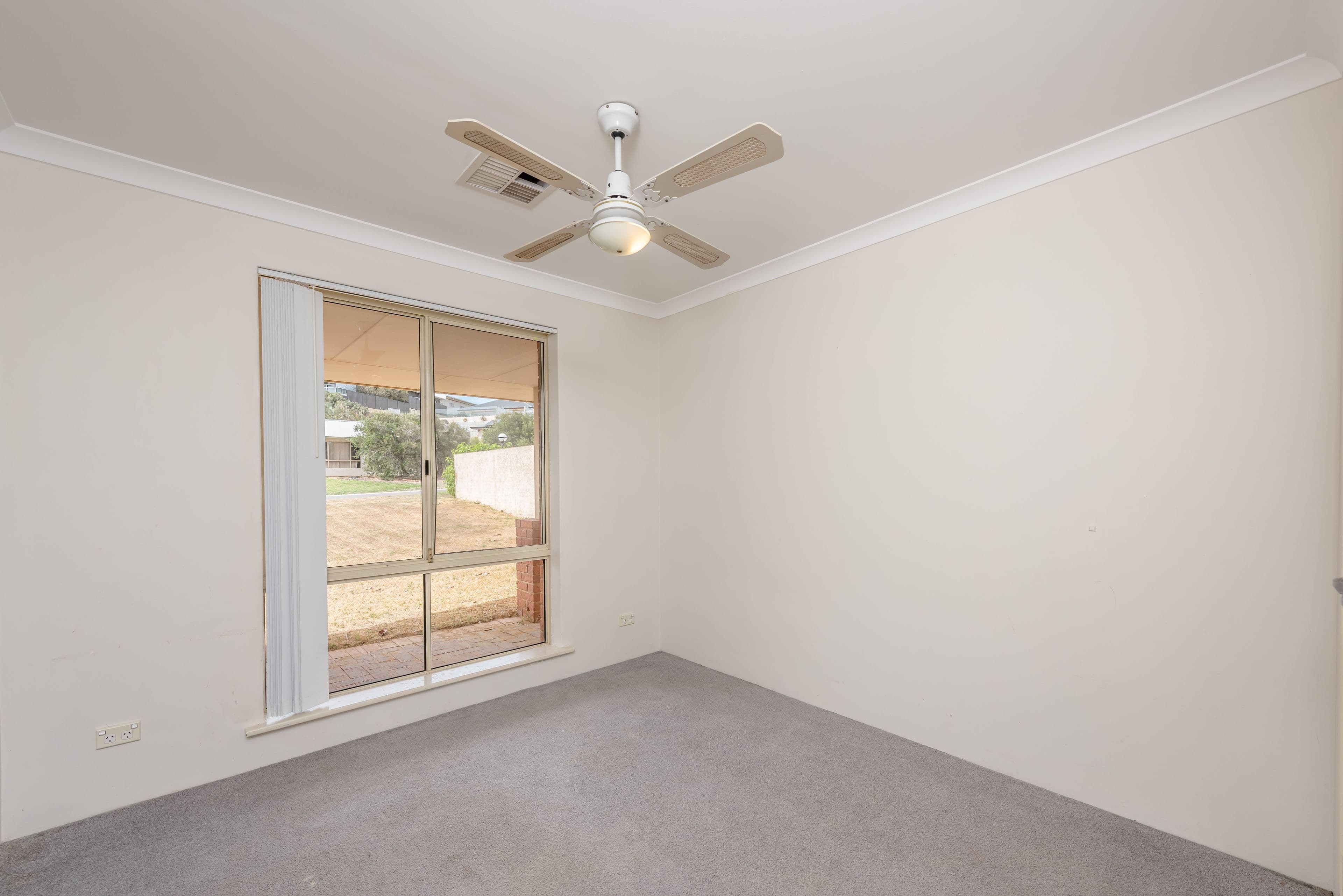 28 Bellimos Drive, Wandina WA 6530, Wandina - Thumbnail 8