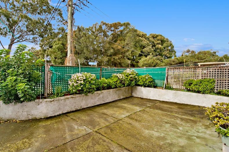 12 Evans Avenue, EASTLAKES NSW 2018, Eastlakes - Thumbnail 2