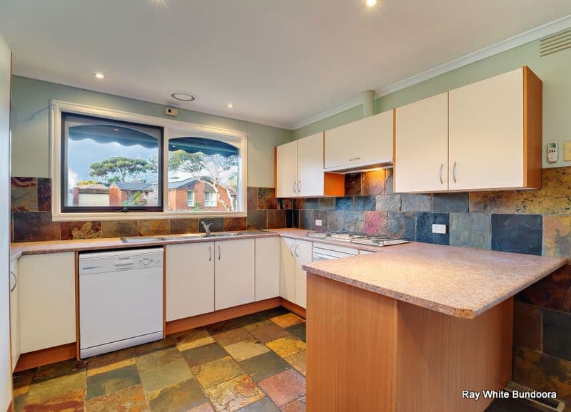 69 Cabernet Crescent, BUNDOORA VIC 3083, Bundoora - Thumbnail 3