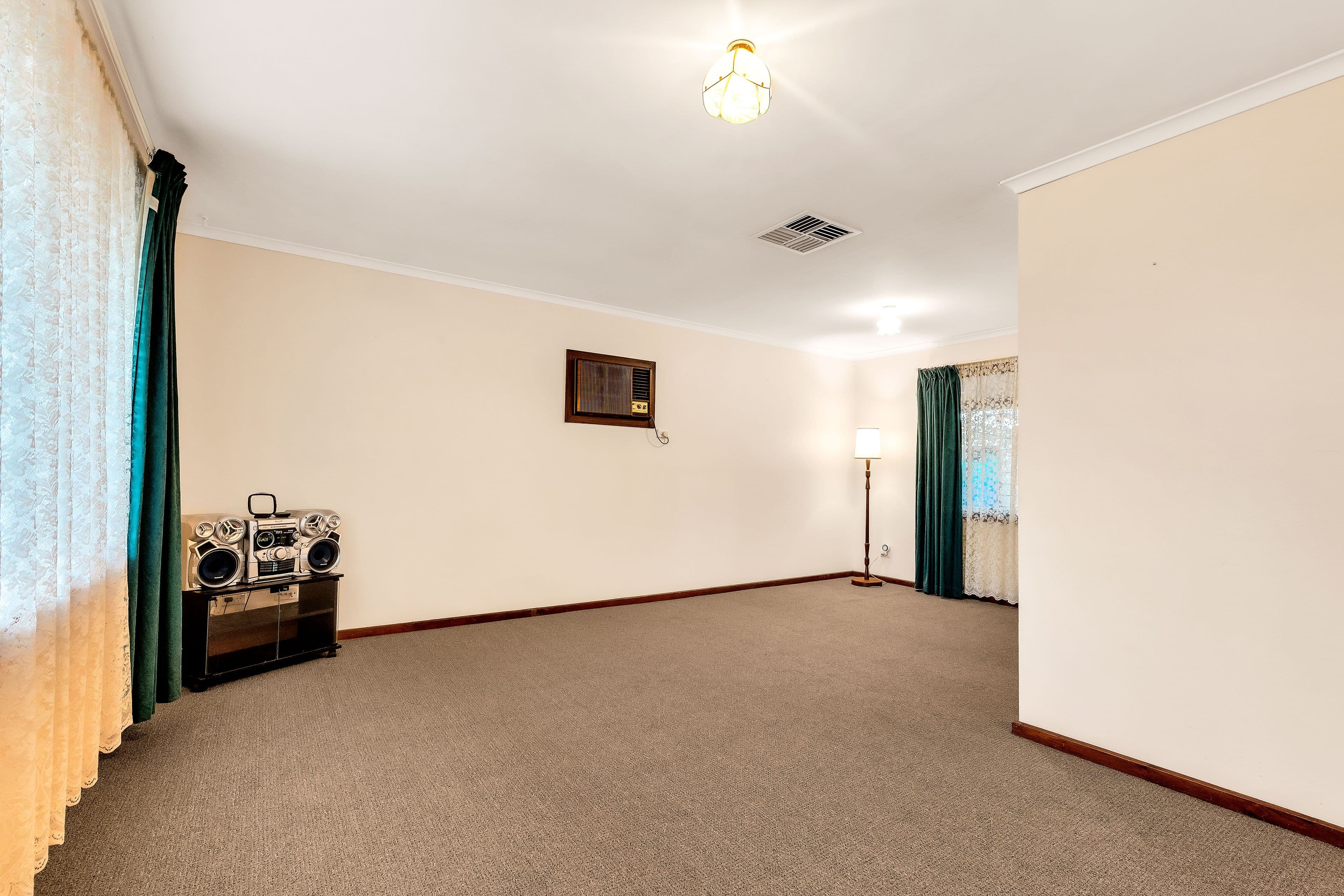 7 Gurumbi Crescent, Munno Para SA 5115, Munno Para - Thumbnail 6