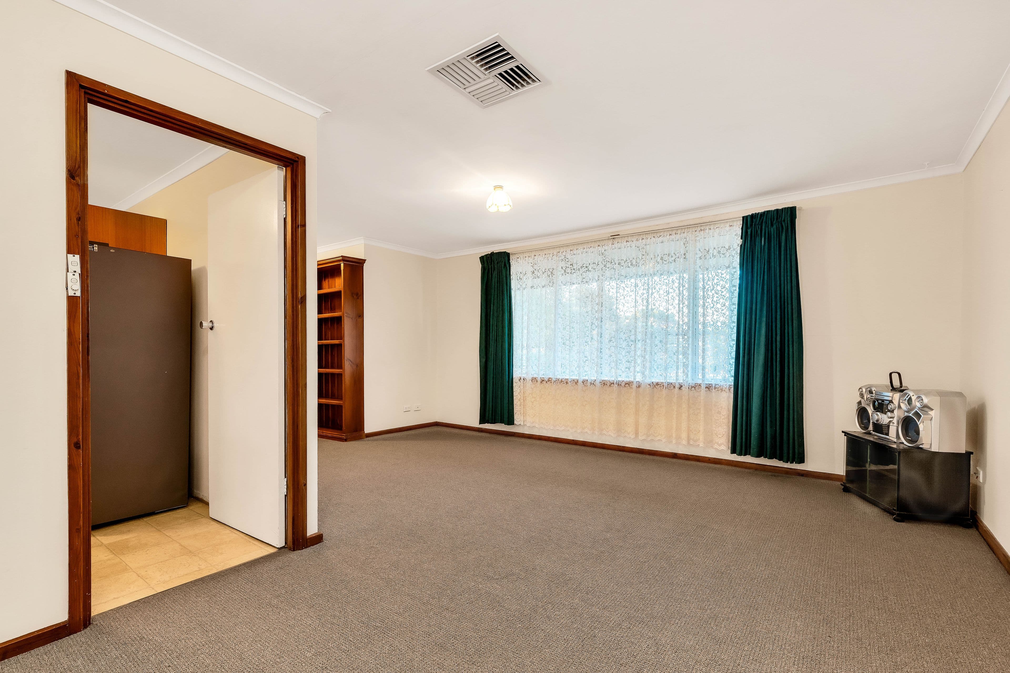 7 Gurumbi Crescent, Munno Para SA 5115, Munno Para - Thumbnail 8