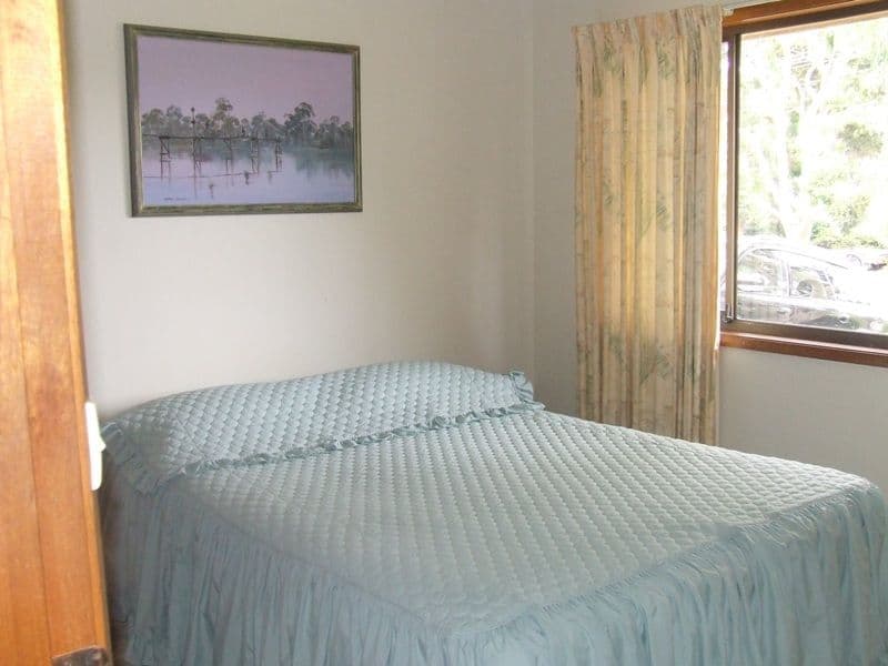 57 Tallwood Avenue, MOLLYMOOK NSW 2539, Mollymook Beach - Thumbnail 7