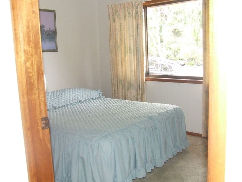 57 Tallwood Avenue, MOLLYMOOK NSW 2539, Mollymook Beach - Thumbnail 8