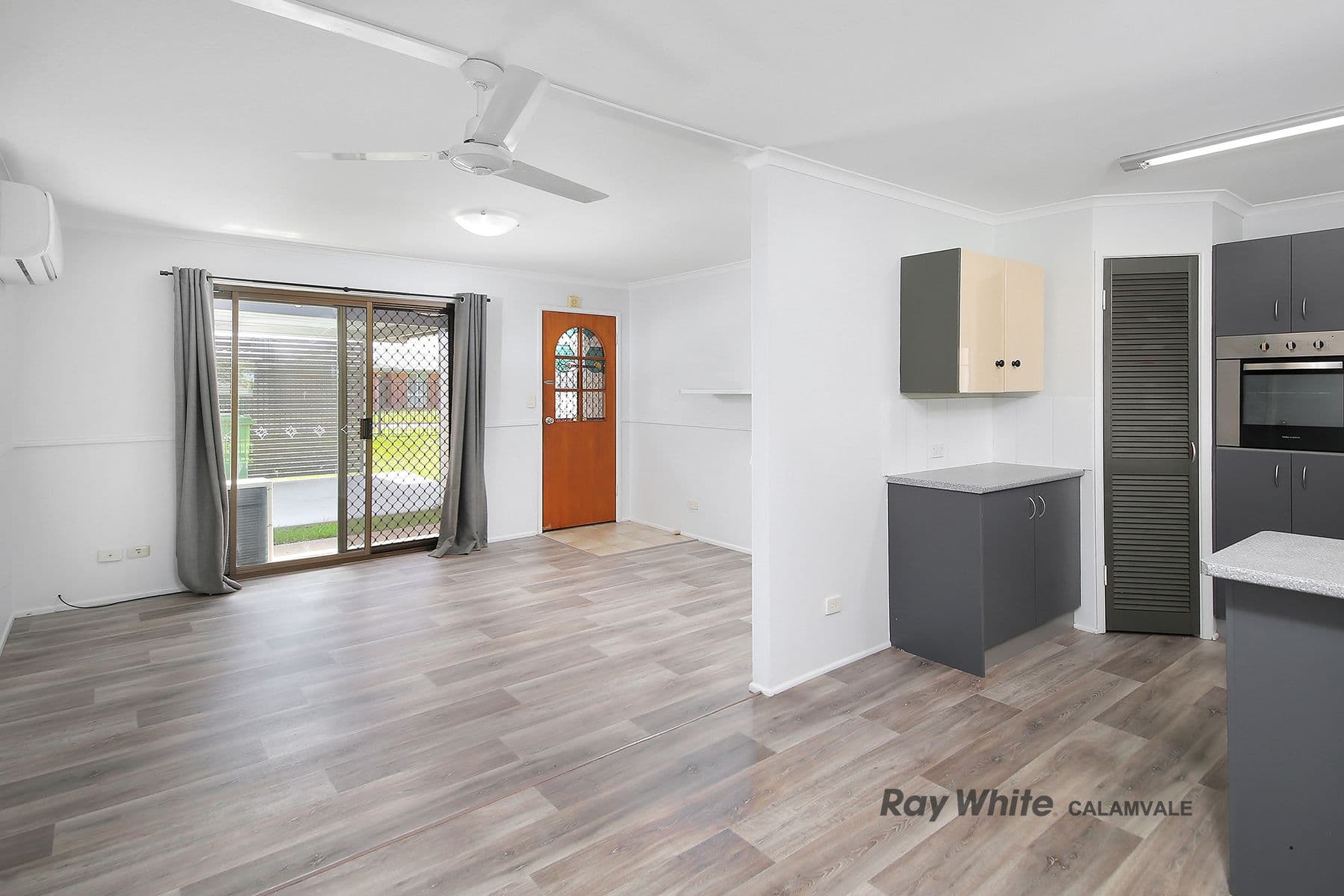 5 Pine Street, Hillcrest QLD 4118, Hillcrest - Thumbnail 3