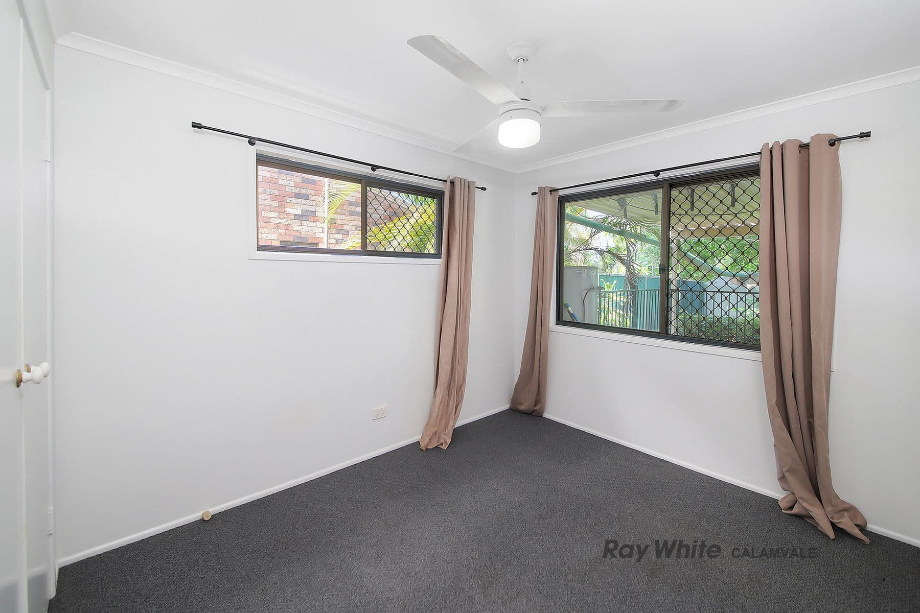 5 Pine Street, Hillcrest QLD 4118, Hillcrest - Thumbnail 8