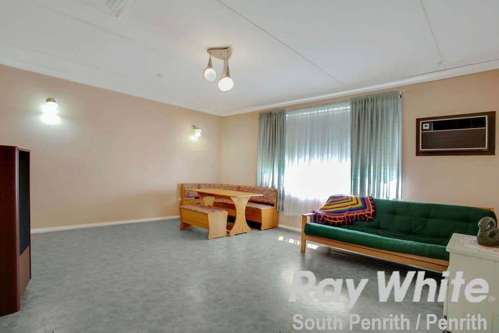 178 Evan Street, South Penrith - Thumbnail 4