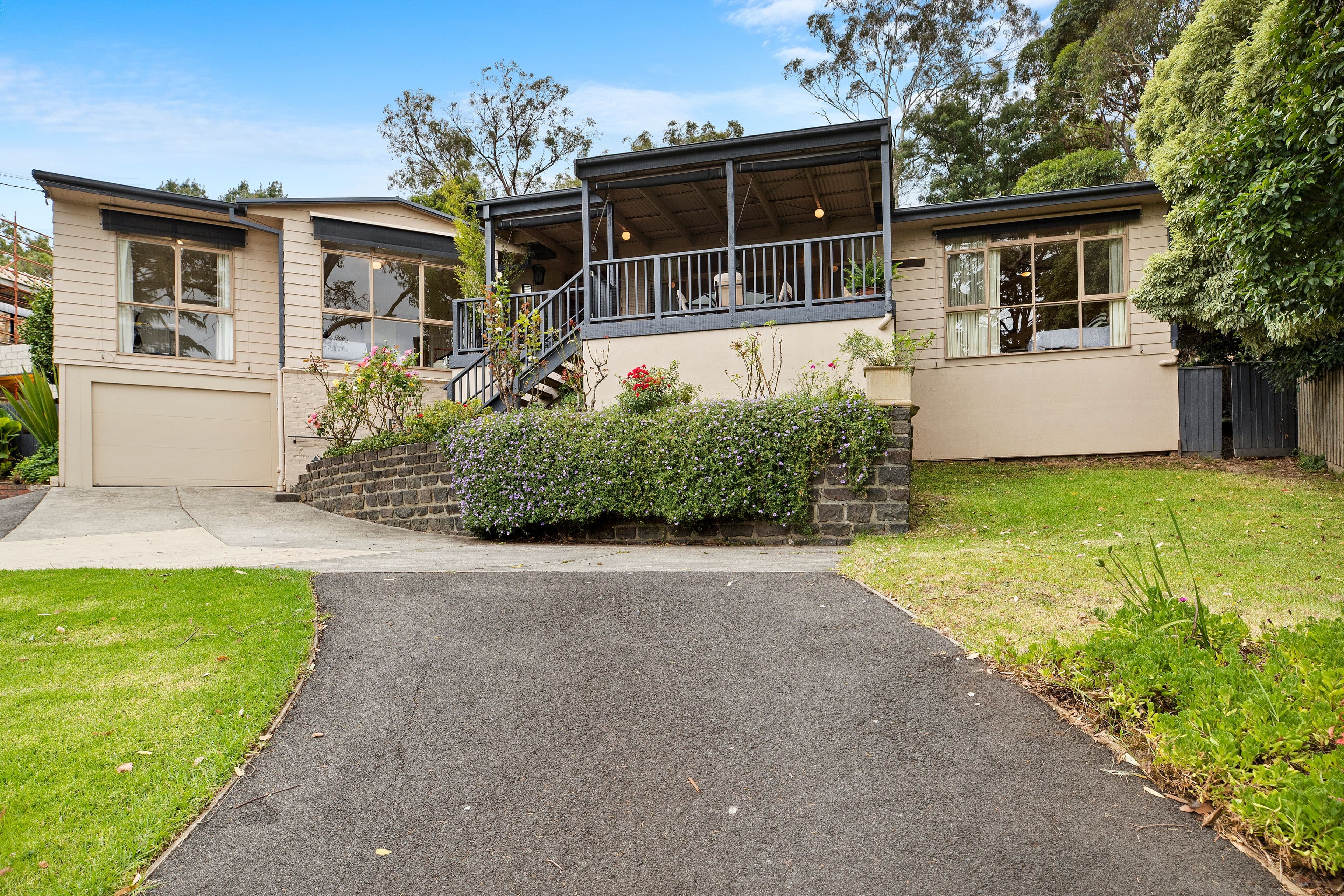 8B Bellevue Court, Boronia VIC 3155, Boronia - Thumbnail 2