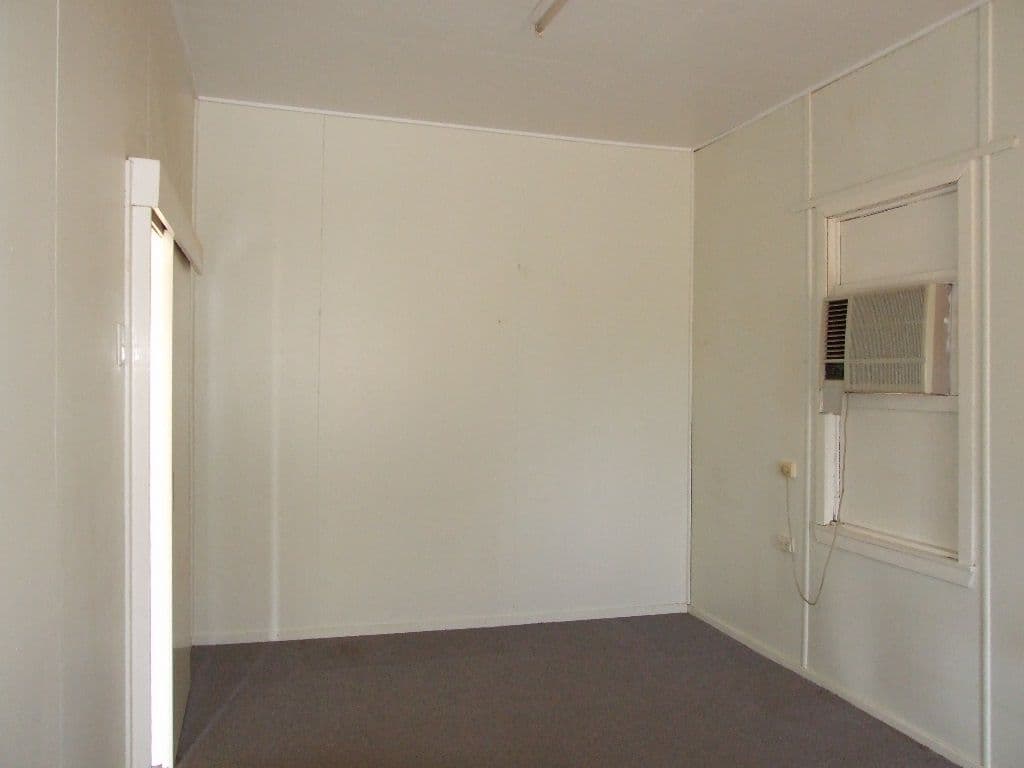 1 Railway Parade, ILFRACOMBE QLD 4727, Ilfracombe - Thumbnail 4