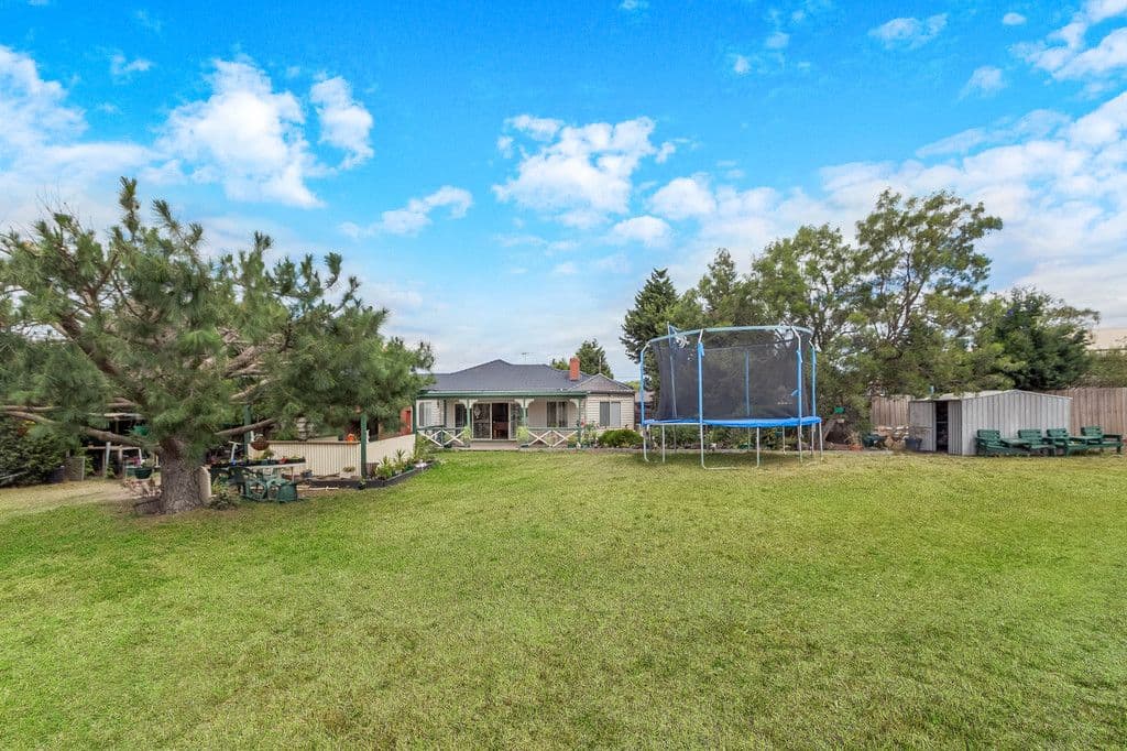 13 Lauren Court, EPPING VIC 3076, Epping - Thumbnail 4