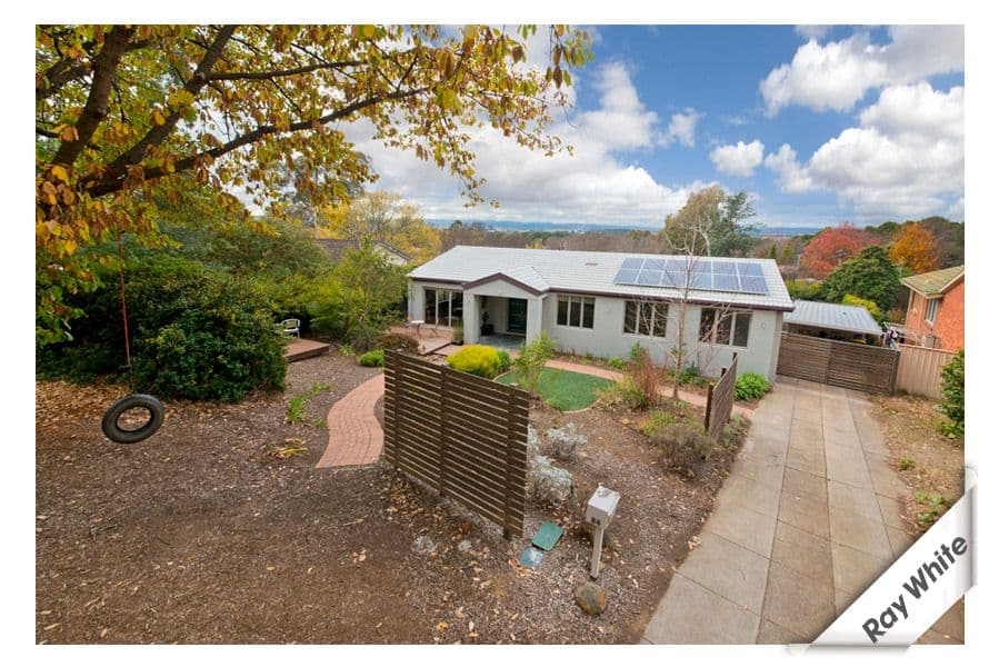 84 Finniss Crescent, NARRABUNDAH ACT 2604, Narrabundah - Thumbnail 2