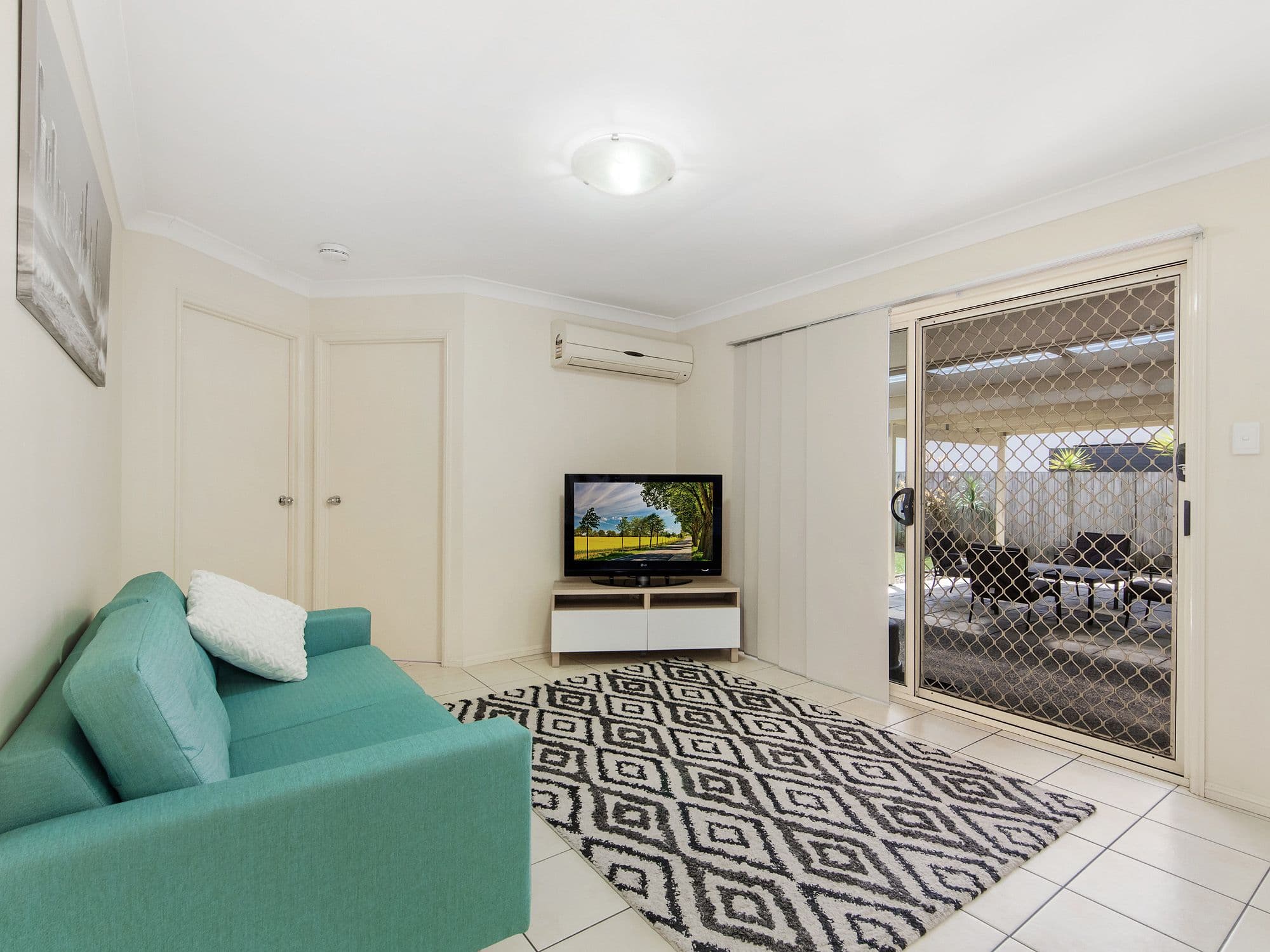 21 Mada Drive, Upper Coomera QLD 4209, Upper Coomera - Thumbnail 6