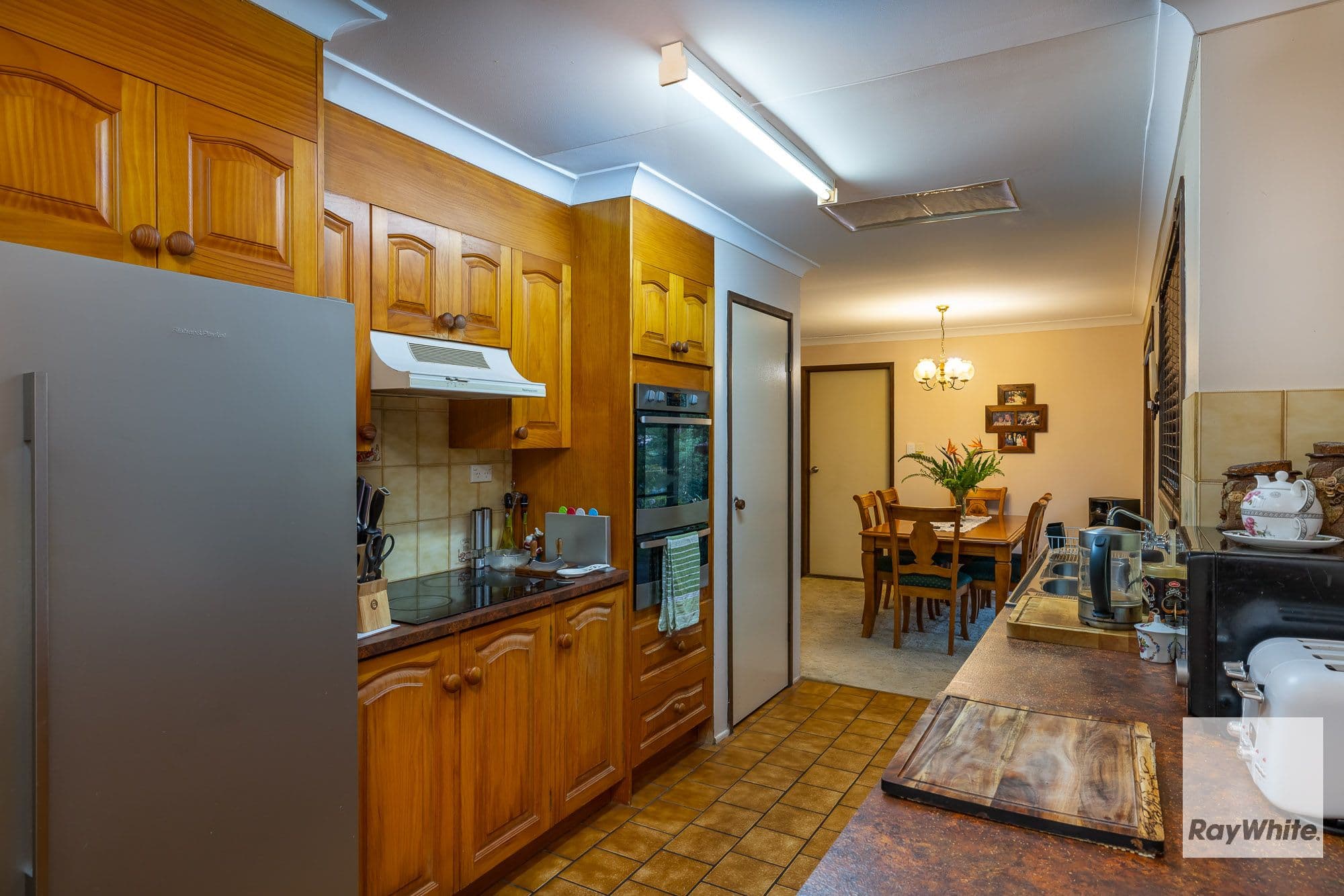 4 Azalea Street, Redland Bay QLD 4165, Redland Bay - Thumbnail 2