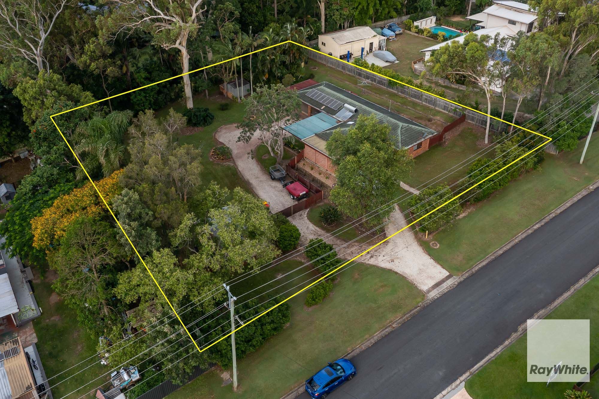 4 Azalea Street, Redland Bay QLD 4165, Redland Bay - Thumbnail 5