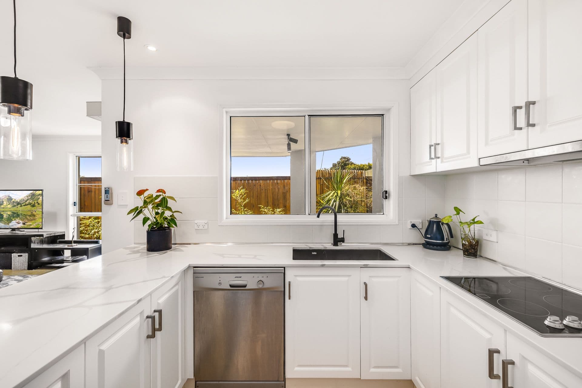 462 Mackenzie Street, Middle Ridge QLD 4350, Middle Ridge - Thumbnail 6