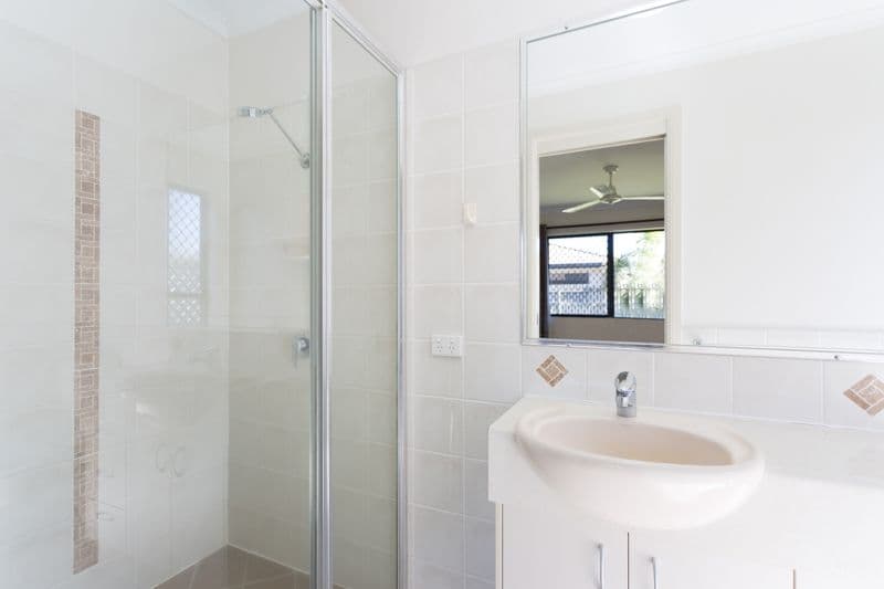 24 Eva Parade, Glenella QLD 4740, Glenella - Thumbnail 5