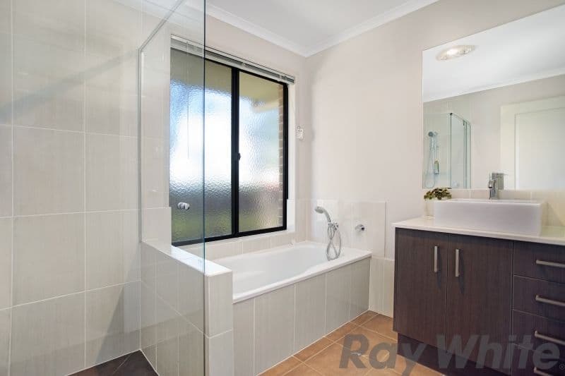 53 Laurie Drive, Raworth - Thumbnail 6