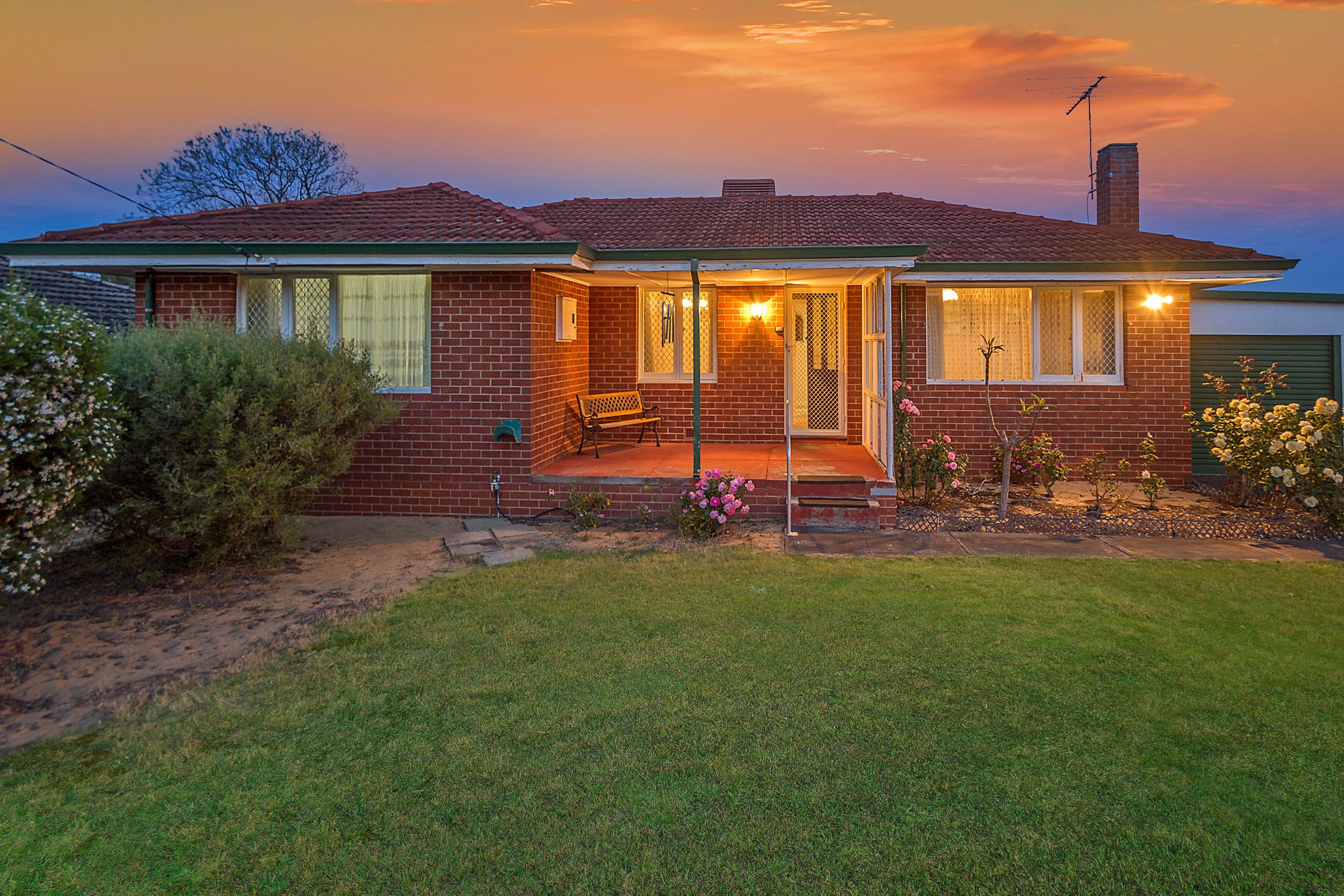 121 Calista Avenue, Calista WA 6167, Calista - Thumbnail 2