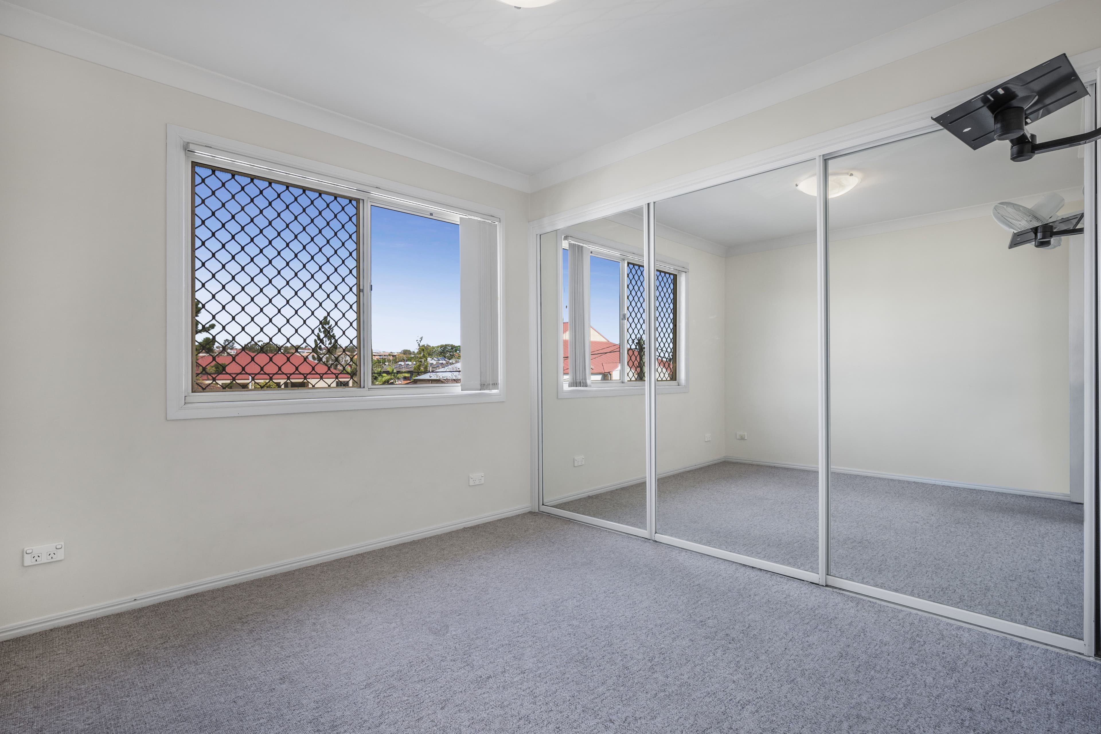 15 Vera Street, Greenslopes QLD 4120, Greenslopes - Thumbnail 7
