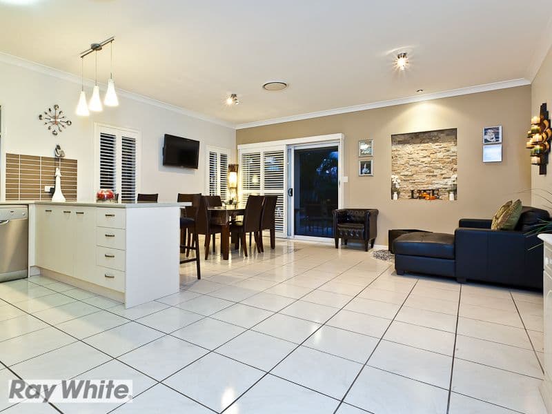 22 Echidna Parade, NORTH LAKES QLD 4509, North Lakes - Thumbnail 4