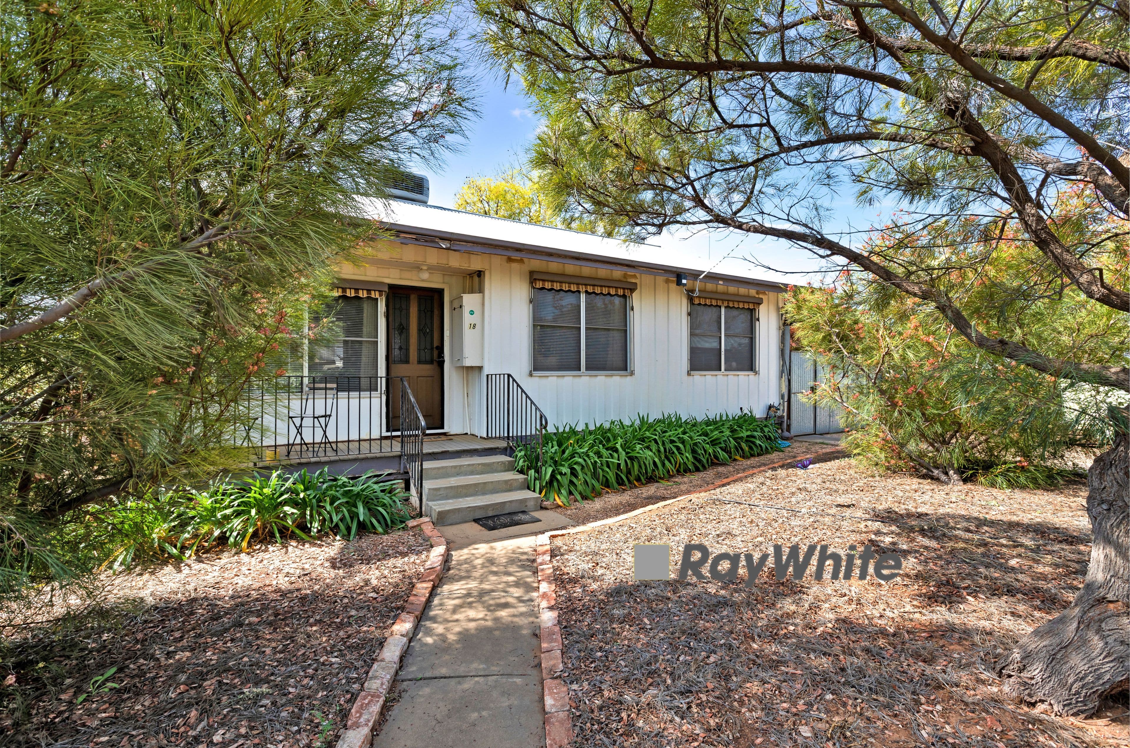 18 Namoi Avenue, Red Cliffs VIC 3496, Red Cliffs - Image 1