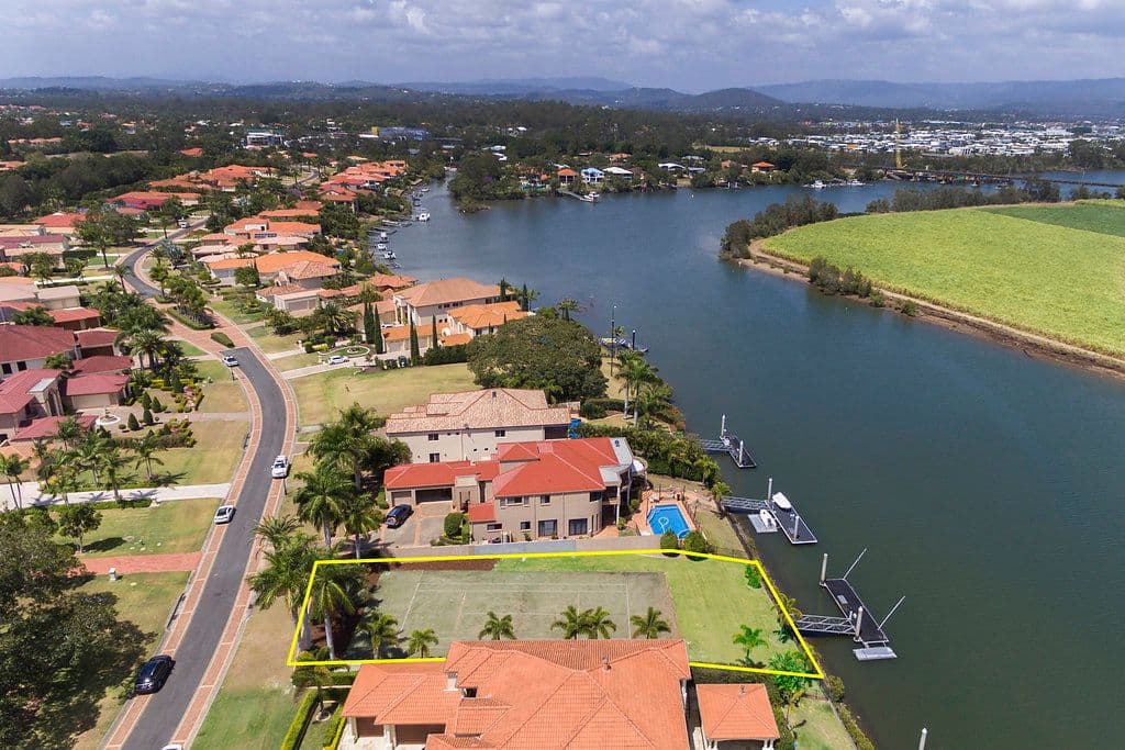 3122 Riverleigh Drive, Hope Island QLD 4212, Hope Island - Thumbnail 3
