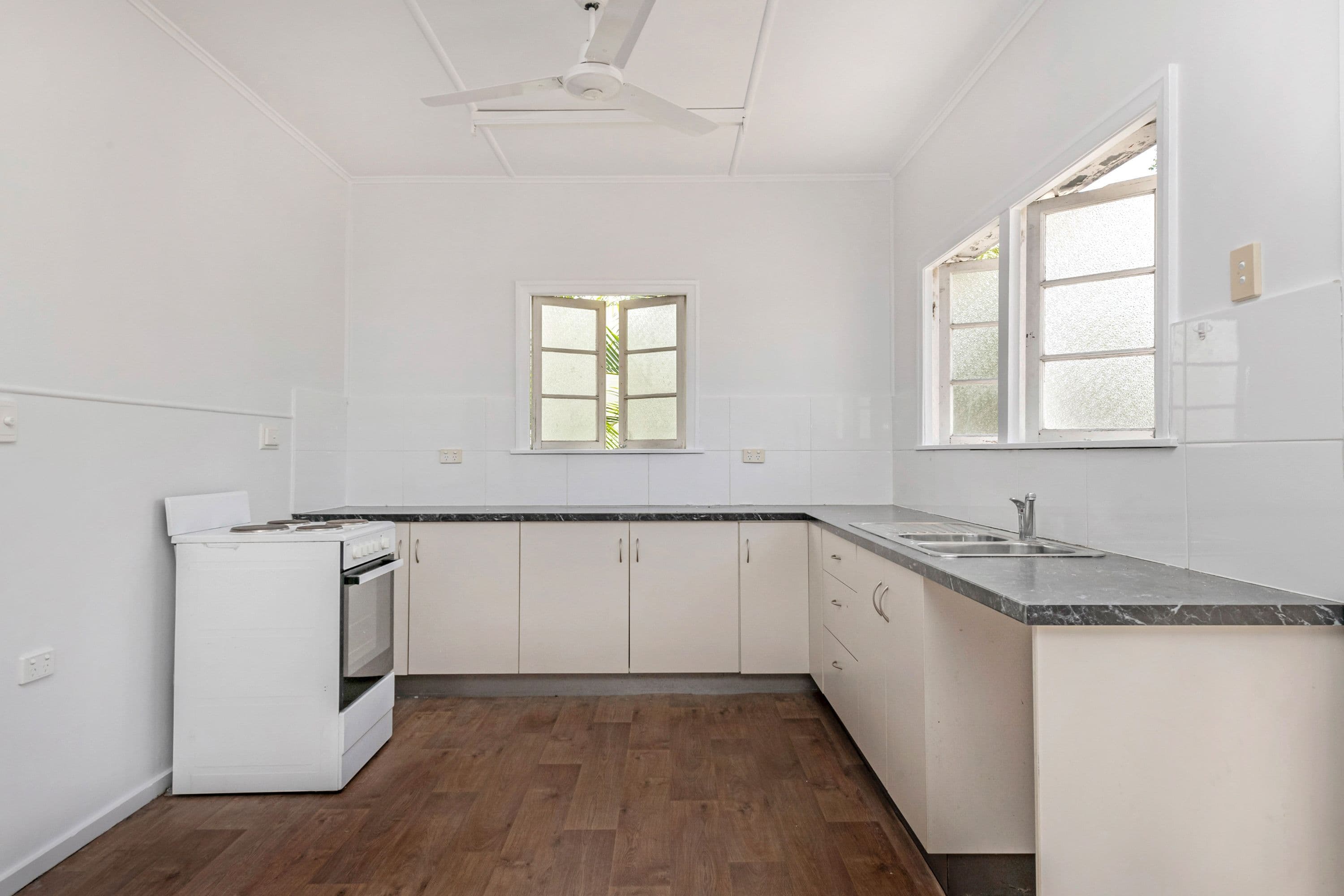 83 Charles Street, Vincent QLD 4814, Vincent - Thumbnail 4