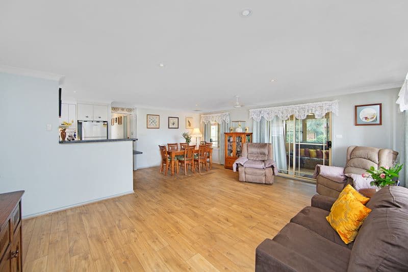 4 Supply Close, Bateau Bay NSW 2261, Bateau Bay - Thumbnail 2