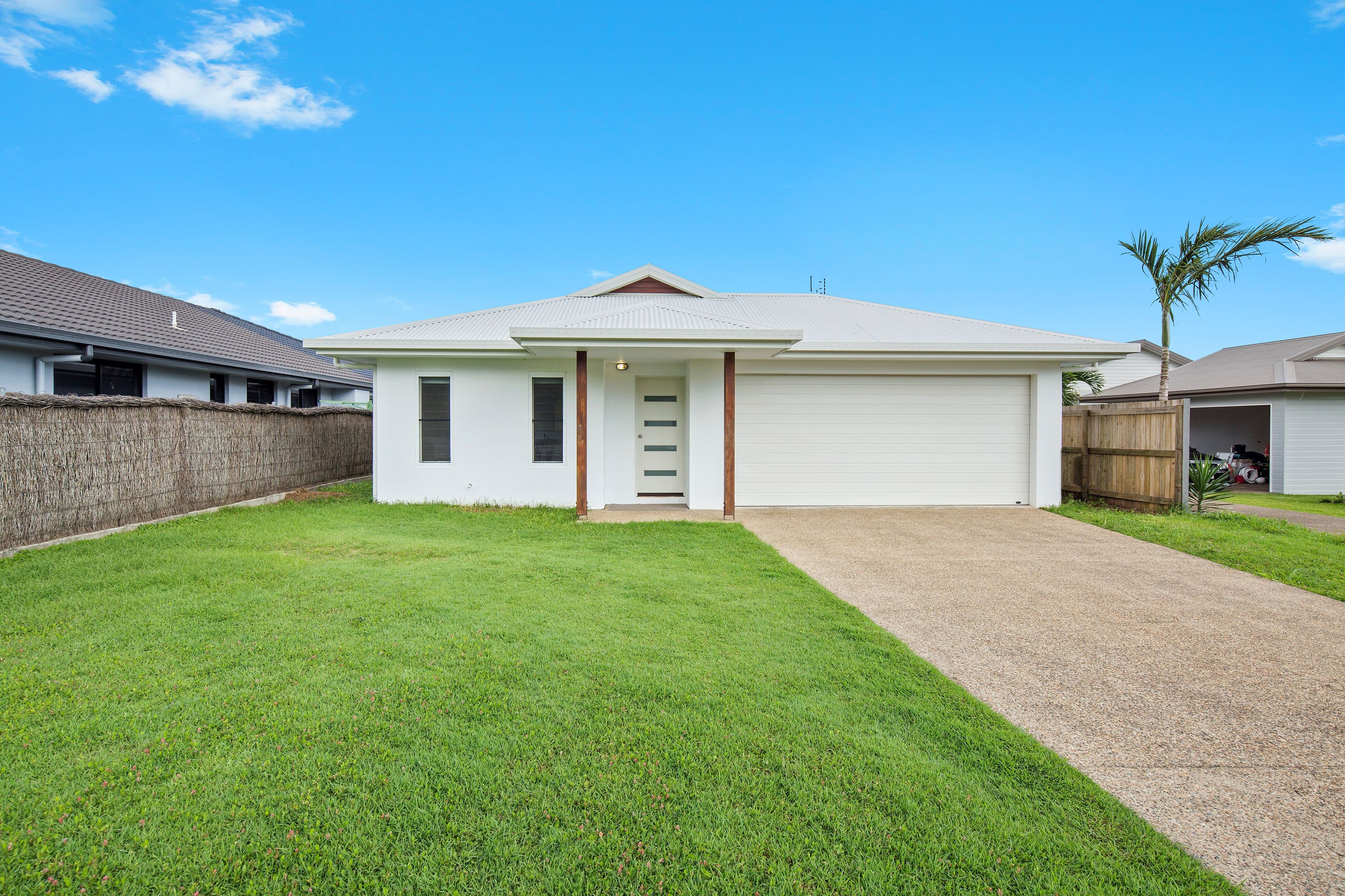 15 Waite Creek Court, Cannonvale QLD 4802, Cannonvale - Image 1