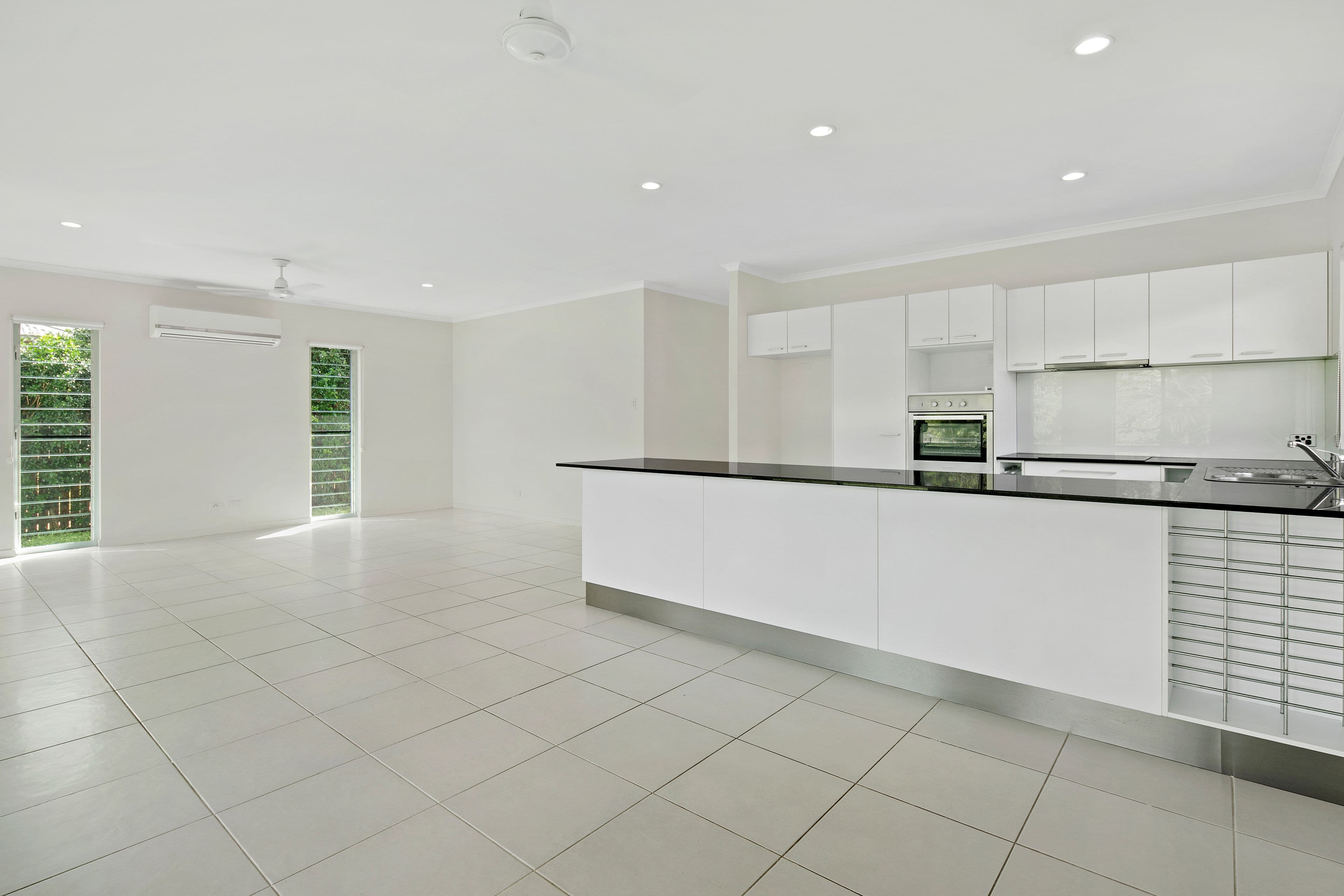 15 Waite Creek Court, Cannonvale QLD 4802, Cannonvale - Thumbnail 5