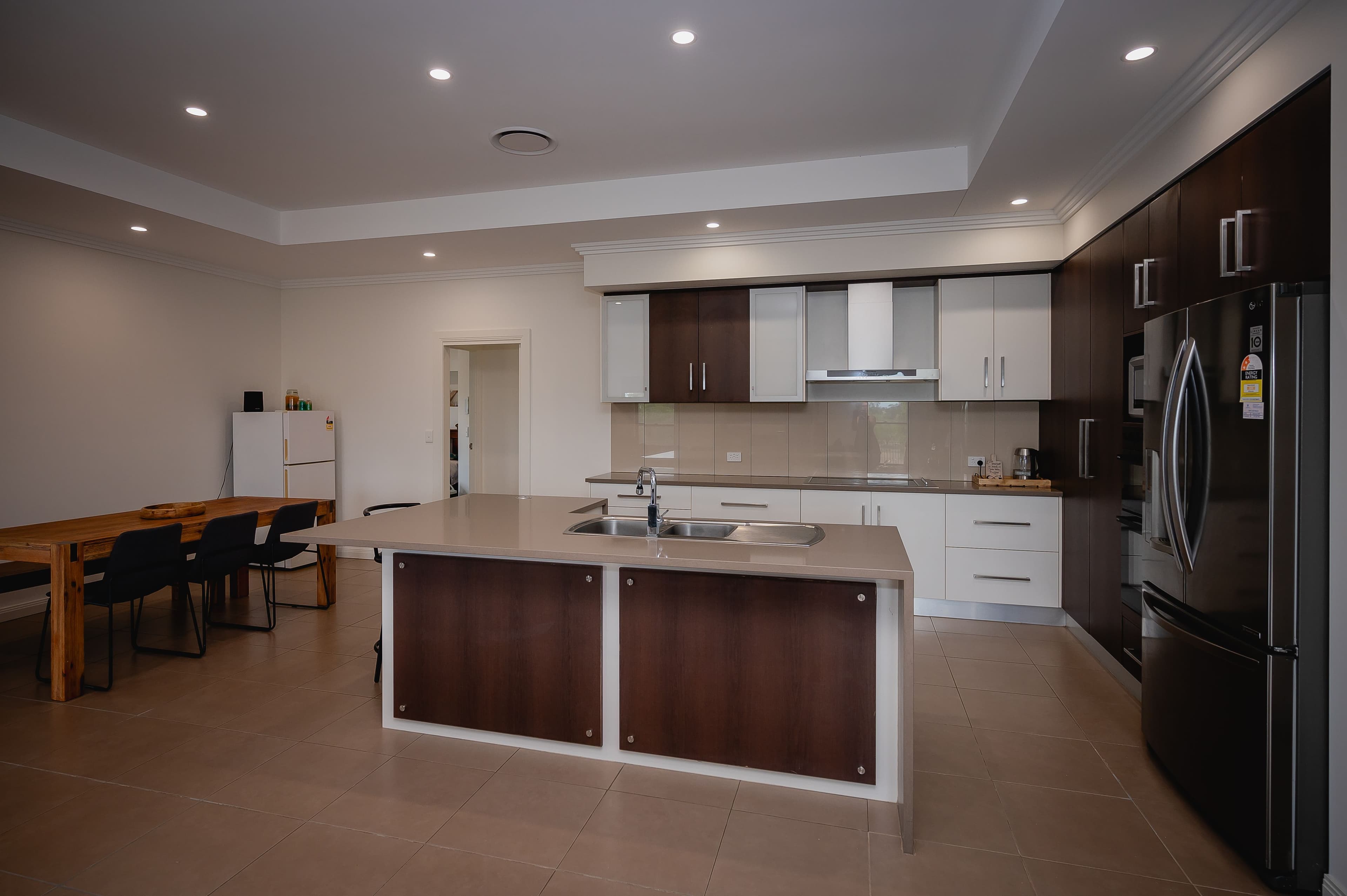 160 Bourne Drive, Roma QLD 4455, Roma - Thumbnail 6