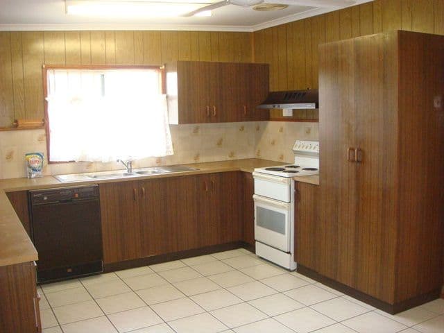 26 Scott Street, SOUTH MACKAY QLD 4740, South Mackay - Thumbnail 3