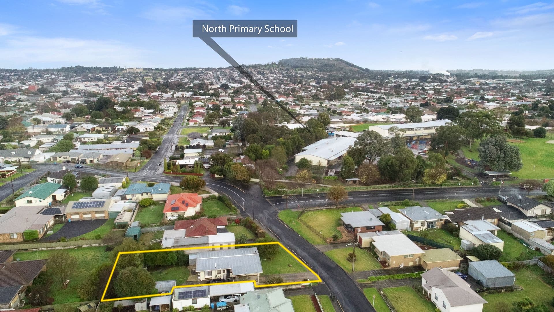 11 Fartch Street, Mount Gambier SA 5290, Mount Gambier - Thumbnail 3