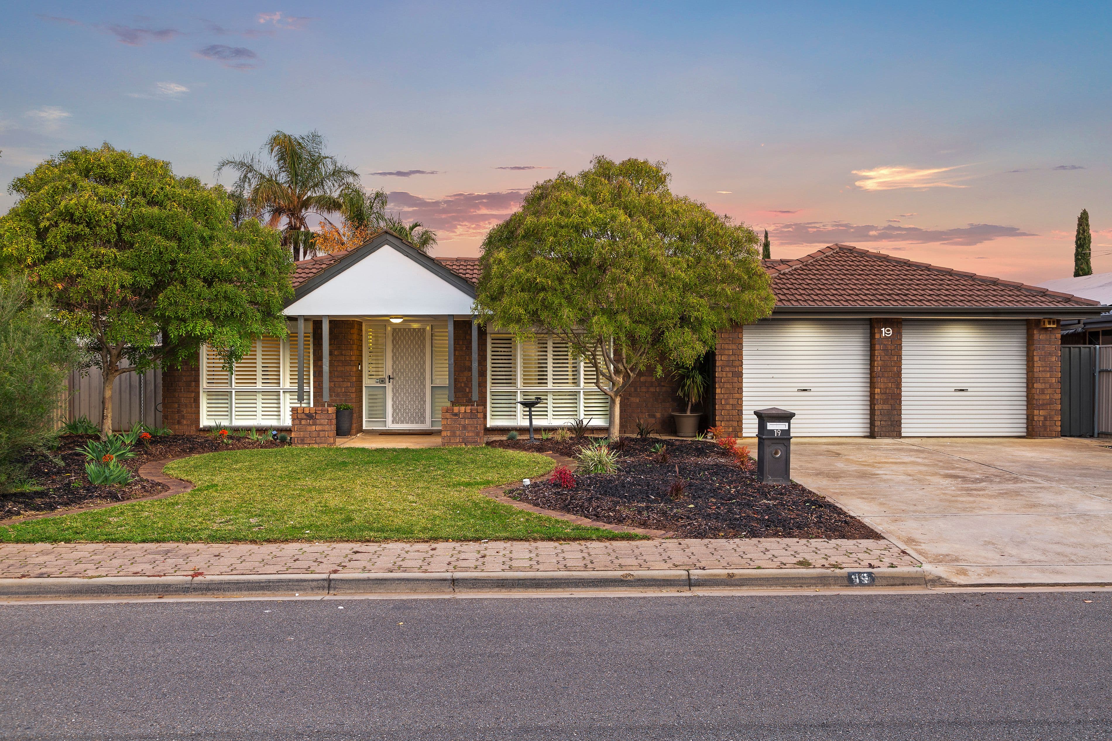 19 Sandow Avenue, Pooraka SA 5095, Pooraka - Image 1
