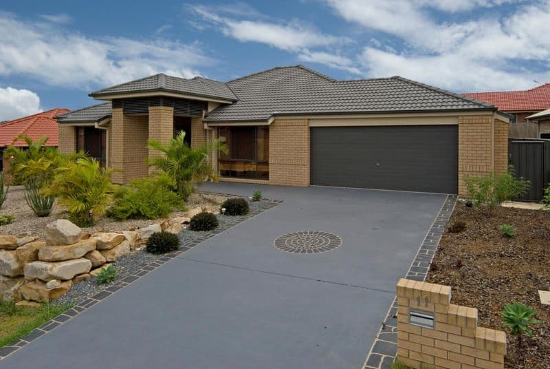 11 Macswiney Street, COLLINGWOOD PARK QLD 4301, Collingwood Park - Image 1