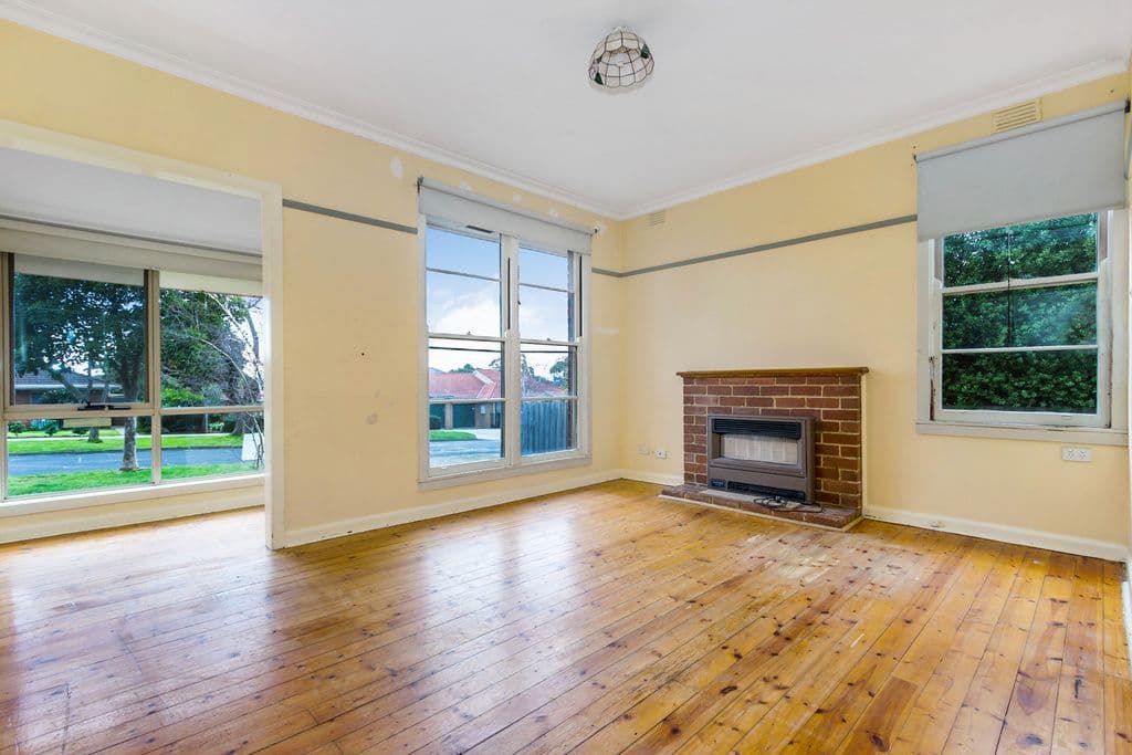 22 Piedmont Street, Box Hill South VIC 3128, Box Hill South - Thumbnail 2