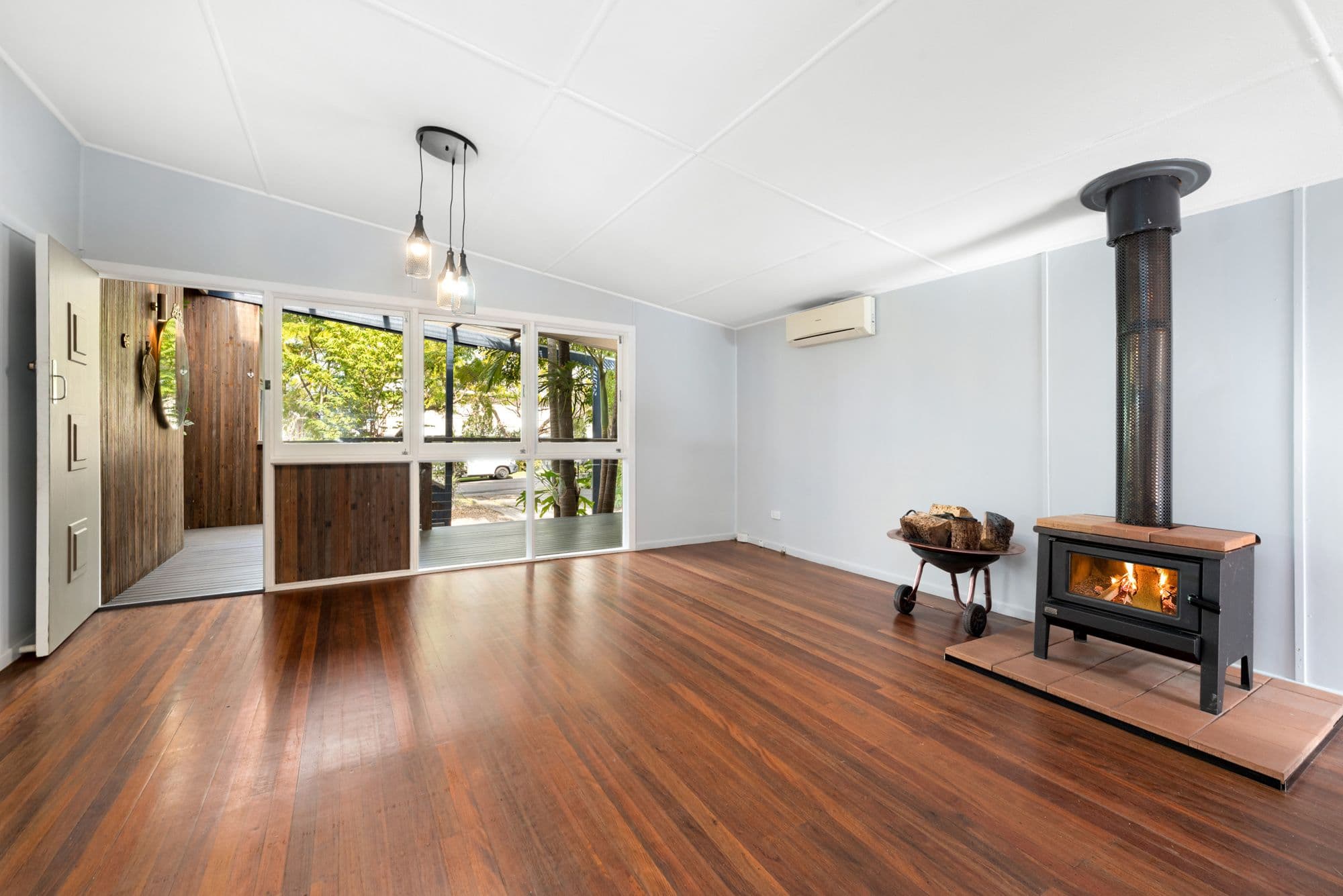 70 Stephenson Street, Oxley QLD 4075, Oxley - Thumbnail 3