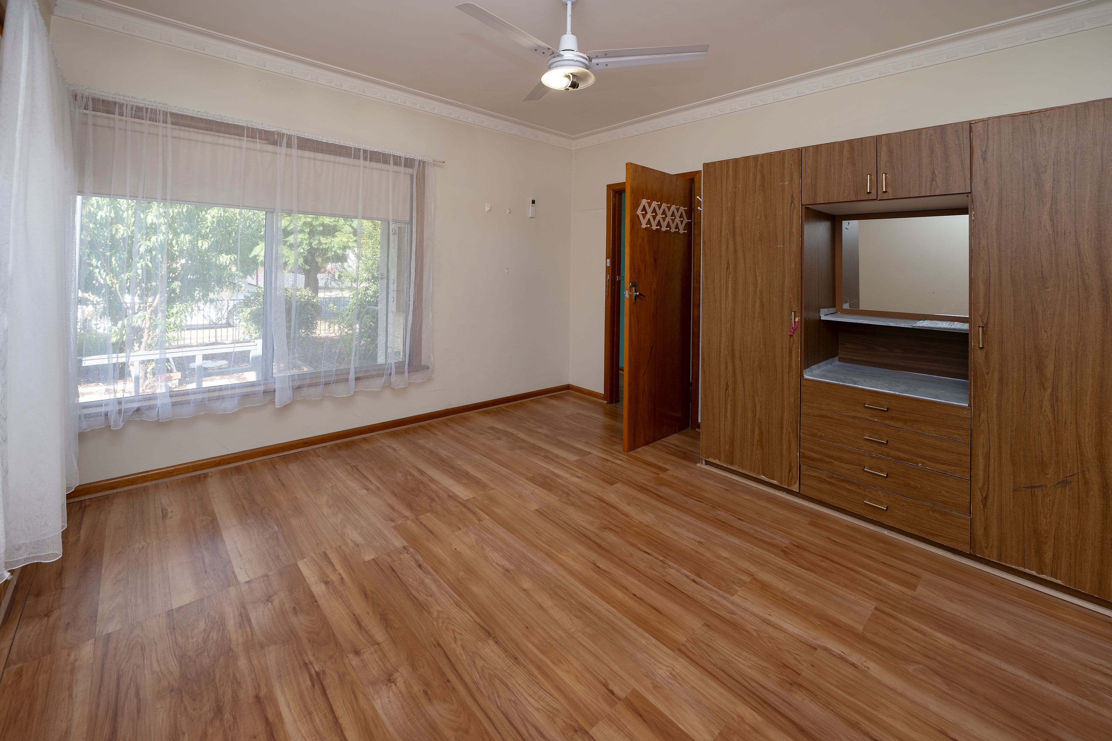 66 Gray Street, Swan Hill VIC 3585, Swan Hill - Thumbnail 5