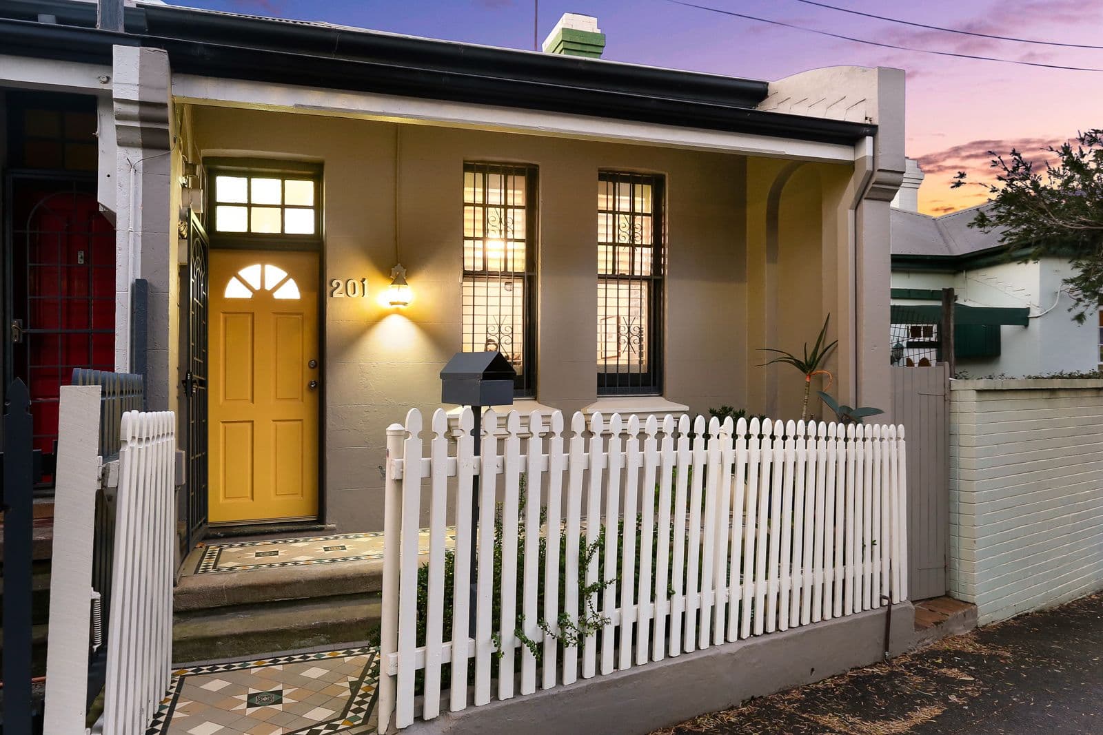 201 Beattie Street, Rozelle - Thumbnail 3