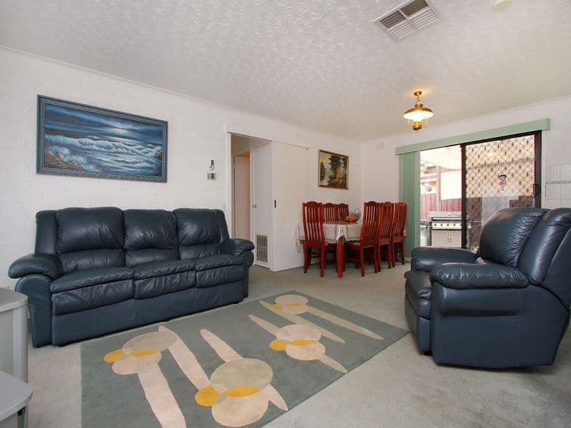 99 Howard Road, DINGLEY VILLAGE VIC 3172, Dingley Village - Thumbnail 3
