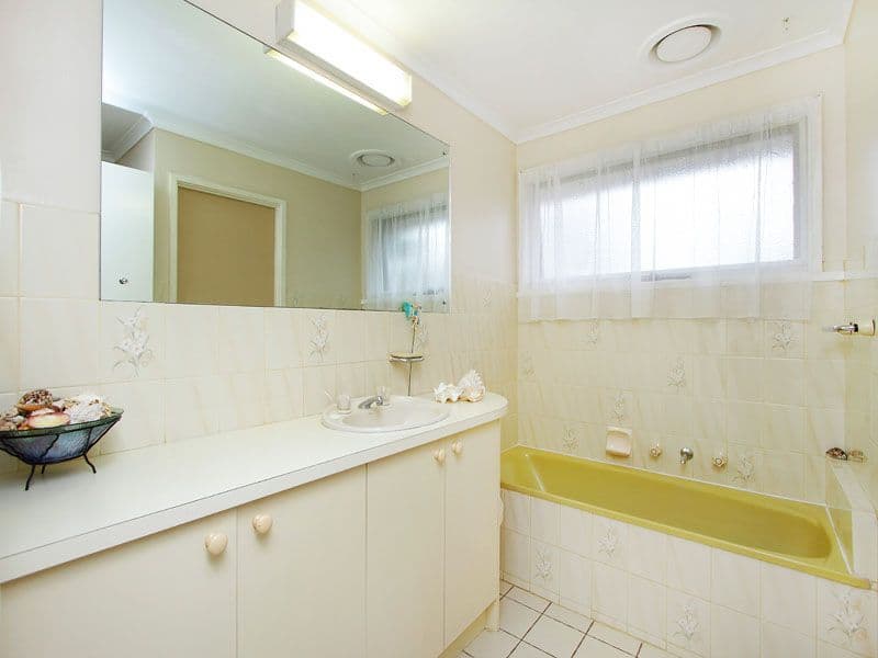 99 Howard Road, DINGLEY VILLAGE VIC 3172, Dingley Village - Thumbnail 7