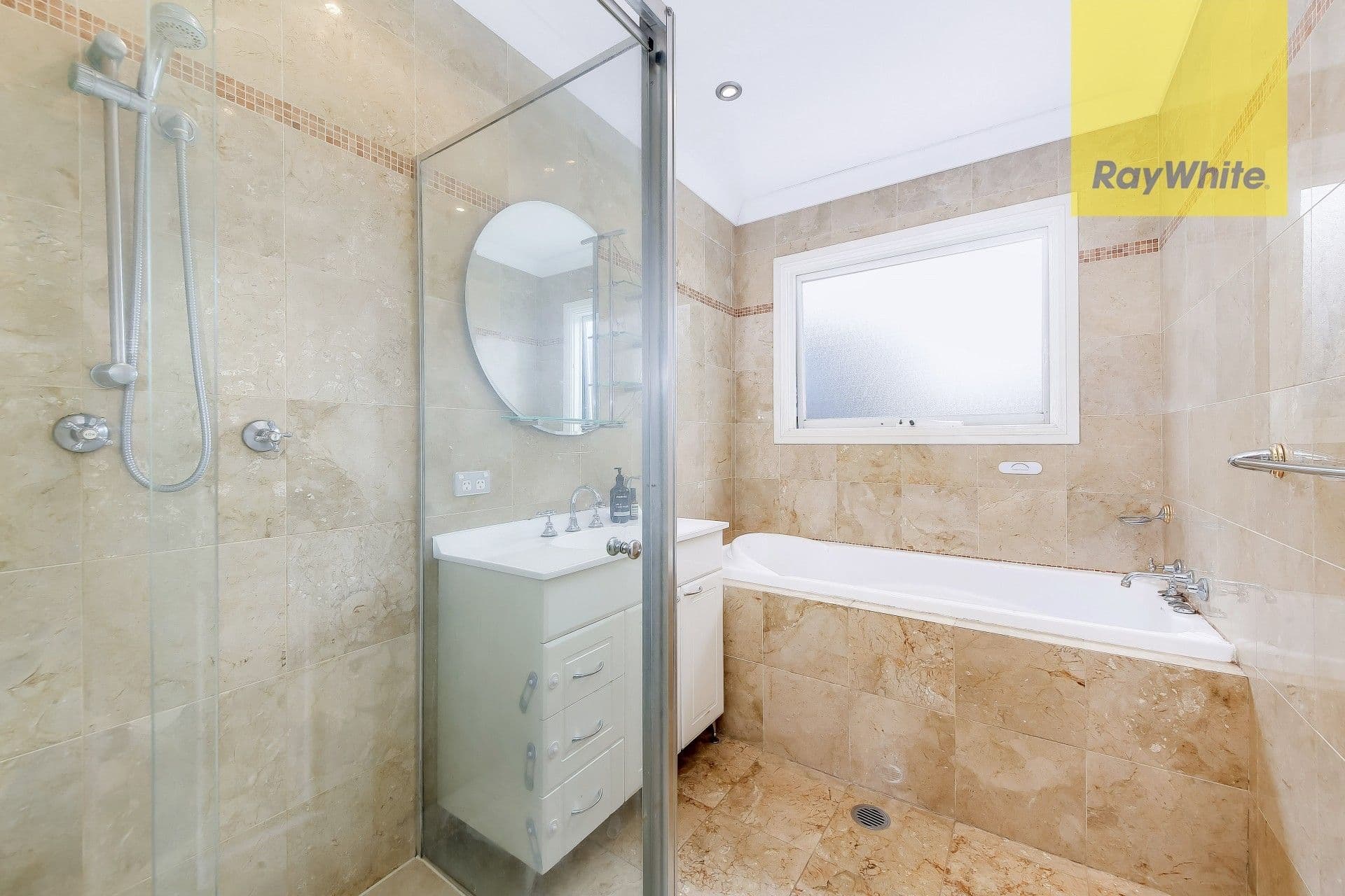 1 Eve Place, Winston Hills - Thumbnail 7