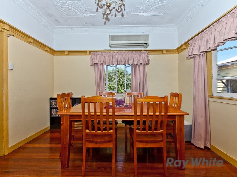 11 Crawford Avenue, Stafford QLD 4053, Stafford - Thumbnail 4